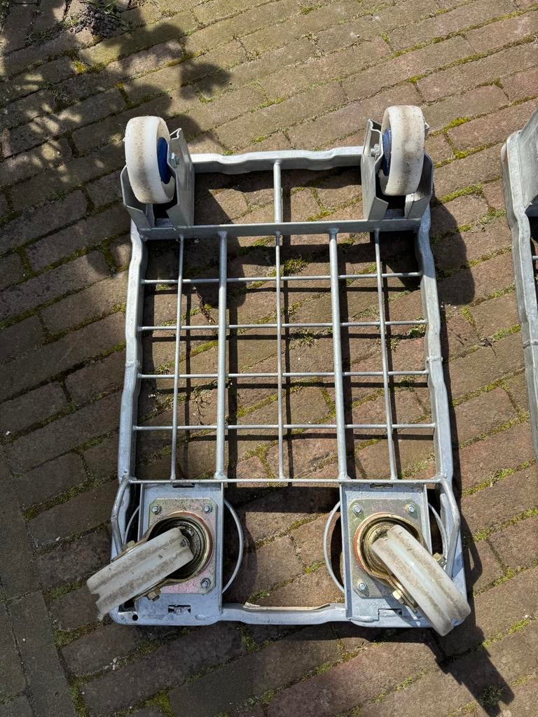 Één stevig verhuishondje / transportkarretje, Doe-het-zelf en Verbouw, Transportwagens, 100 liter of meer, Ophalen, Gebruikt, Transportkar