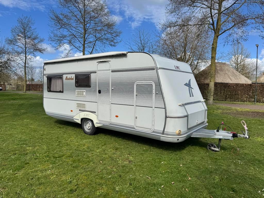 LMC Munsterland 530, Caravans en Kamperen, Stapelbed, Rondzit, Bedrijf, Kachel