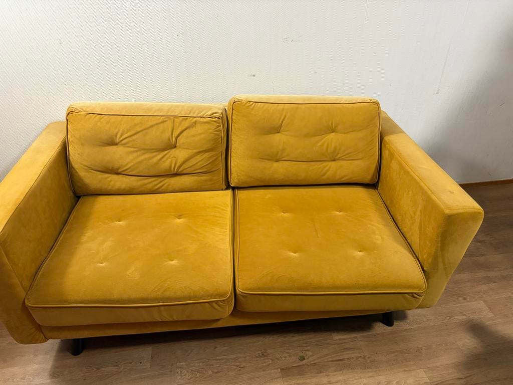 Gele twee zit bank, Huis en Inrichting, Banken | Bankstellen, Gebruikt, 150 tot 200 cm, Tweepersoons, 75 tot 100 cm