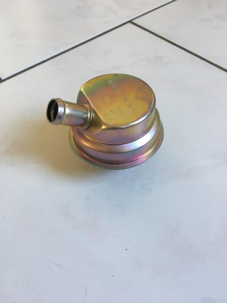 Te koop chrysler dodge plymouth mopar 318-360 breather, Ophalen of Verzenden