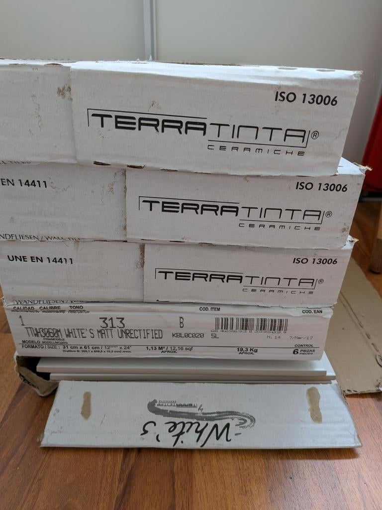 Witte matte wandtegels Terratinta 31x61 cm, bijna 5m2, Ophalen, Nieuw, 20 tot 40 cm, Minder dan 5 m²
