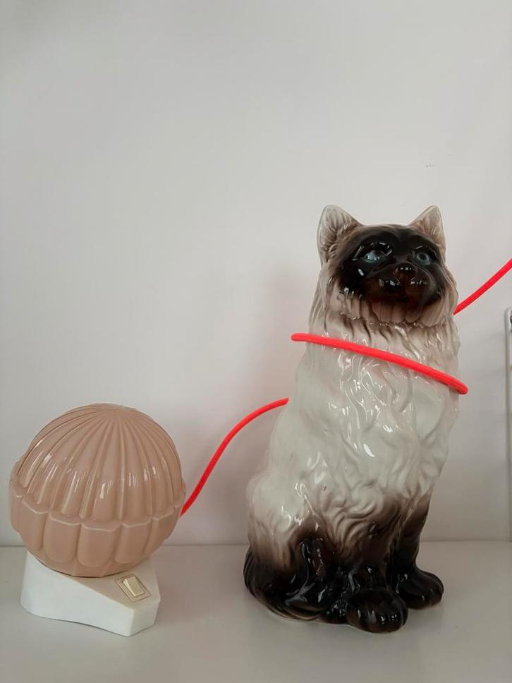 Thabur tafellamp, art deco lamp, vintage, nachtlamp, Antiek en Kunst, Antiek | Lampen, Ophalen of Verzenden