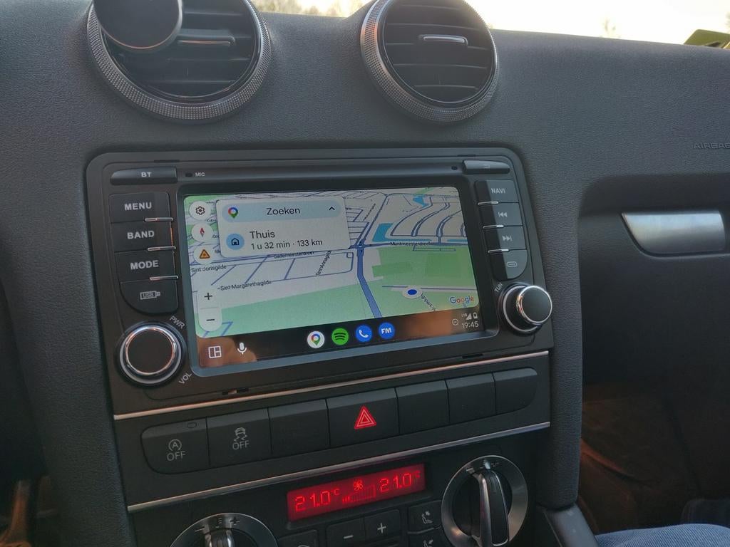 CarPlay Audi A3 met camera. Apple CarPlay, Android auto, Verzenden, Zo goed als nieuw