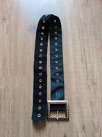 Zwarte riem met goudkleurige ringen - 85 cm (1), Kleding | Dames, Riemen en Ceinturen, Ophalen of Verzenden, Gedragen, Zwart, 80 tot 90 cm