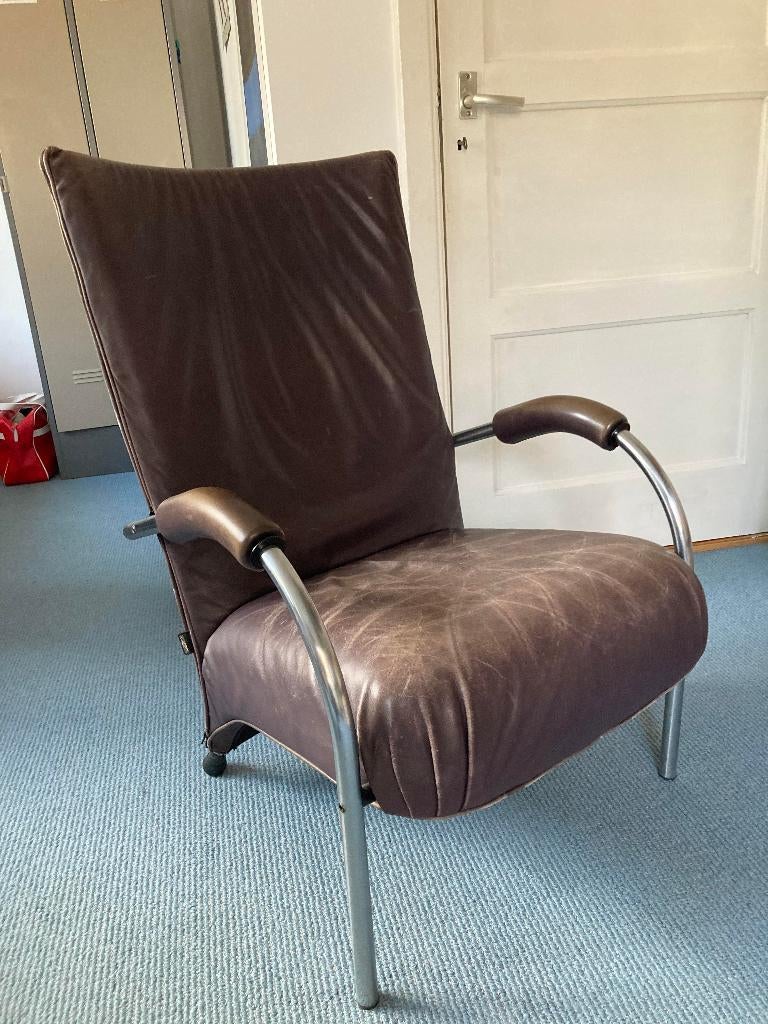 Design fauteuil Gerard van den Berg, Ophalen, Gebruikt, 50 tot 75 cm, Leer