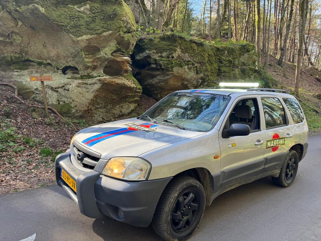 Mazda Tribute 2.0 Exclusive 4WD 2001 Grijs Martini striping!, Auto's, Mazda, 745 kg, Stof, 1989 cc, 4 cilinders