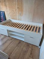 Leen Bakker bed Wilton - Zo goed als nieuw, Huis en Inrichting, Slaapkamer | Bedden, Ophalen, 90 cm, Eenpersoons, Wit