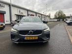 Volvo S60 2.0 T8 AWD Twin Engine R-Design/NIEUWE ERAD KOPPEL, Auto's, Automaat, Lichtsensor, Gebruikt, Euro 6