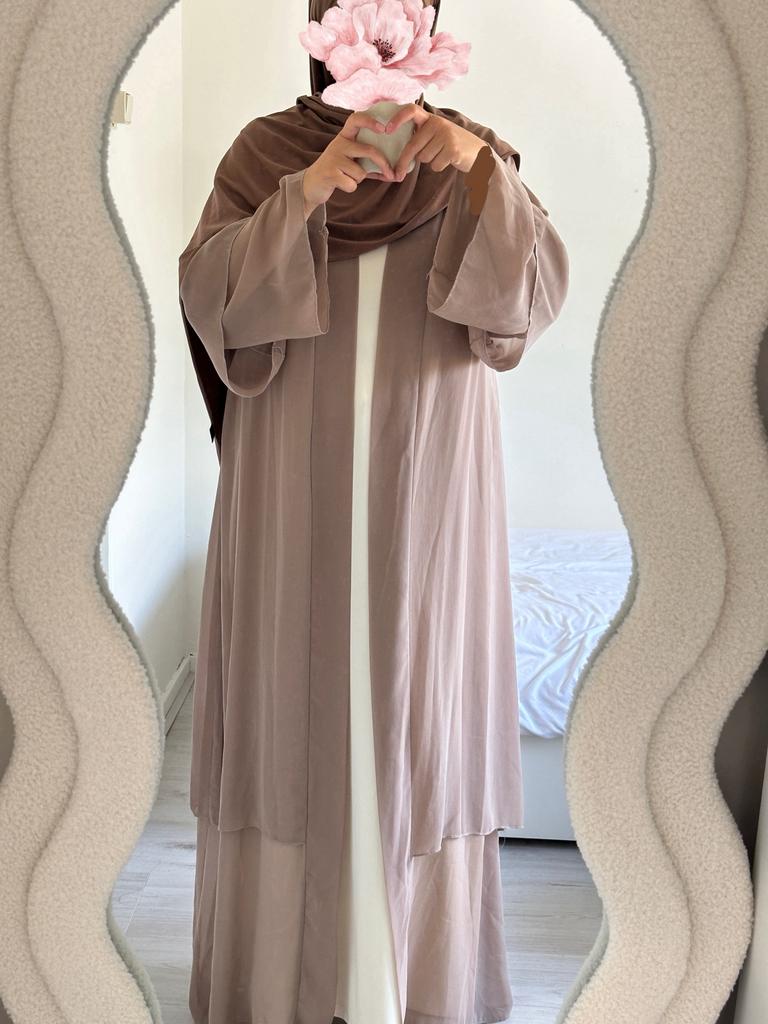 Taupekleurige Abaya met Onderjurk, Kleding | Dames, Jurken, Maat 38/40 (M), Bruin, Ophalen of Verzenden, Zo goed als nieuw