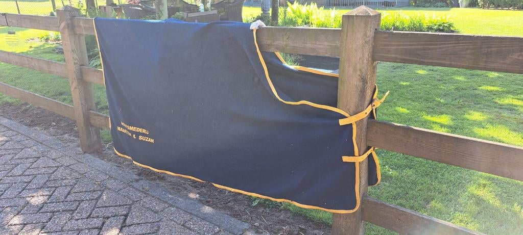 Vliegendeken cob blauw Met gele bies, Ophalen of Verzenden