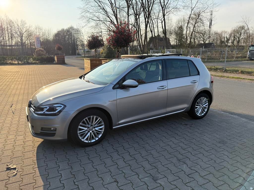 VW Golf 7 CUP 2014 1.4 TSI - PANO/XENON LICHTEN, Auto's, Volkswagen, Voorwielaandrijving, 4 cilinders, 610 kg, Handgeschakeld