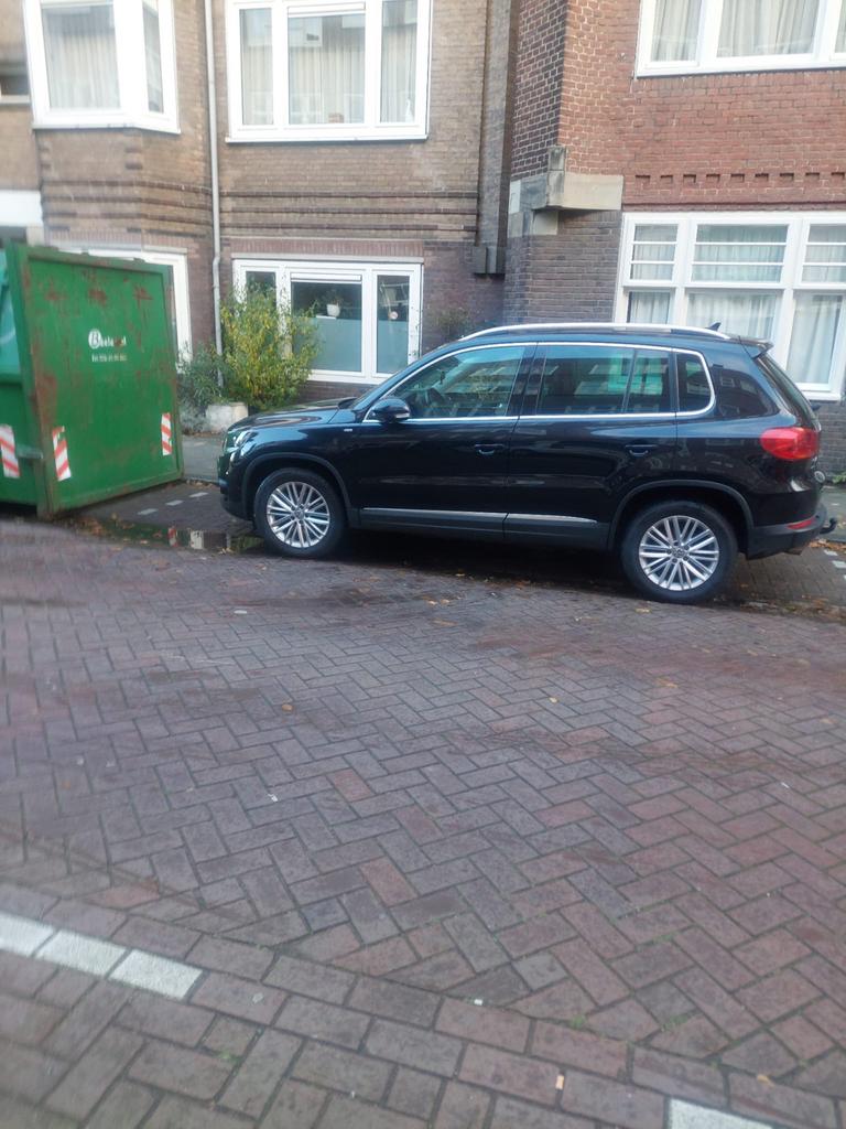 Volkswagen Tiguan 2.0 TDI 103KW 2014 Zwart, Auto's, Volkswagen, Particulier, Tiguan, Diesel, F, SUV of Terreinwagen, Handgeschakeld