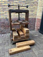 Mooie Sigarenpers met mallen, Ophalen