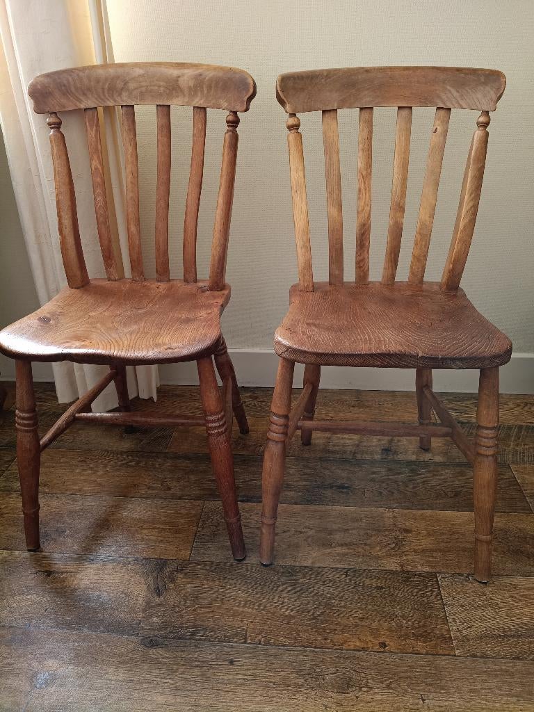 4 antieke handgemaakte Windsor stoelen, Ophalen
