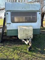 Chateau Caravan - Opknapper, Caravans en Kamperen, Particulier, 4 tot 5 meter, Standaardzit, Chateau