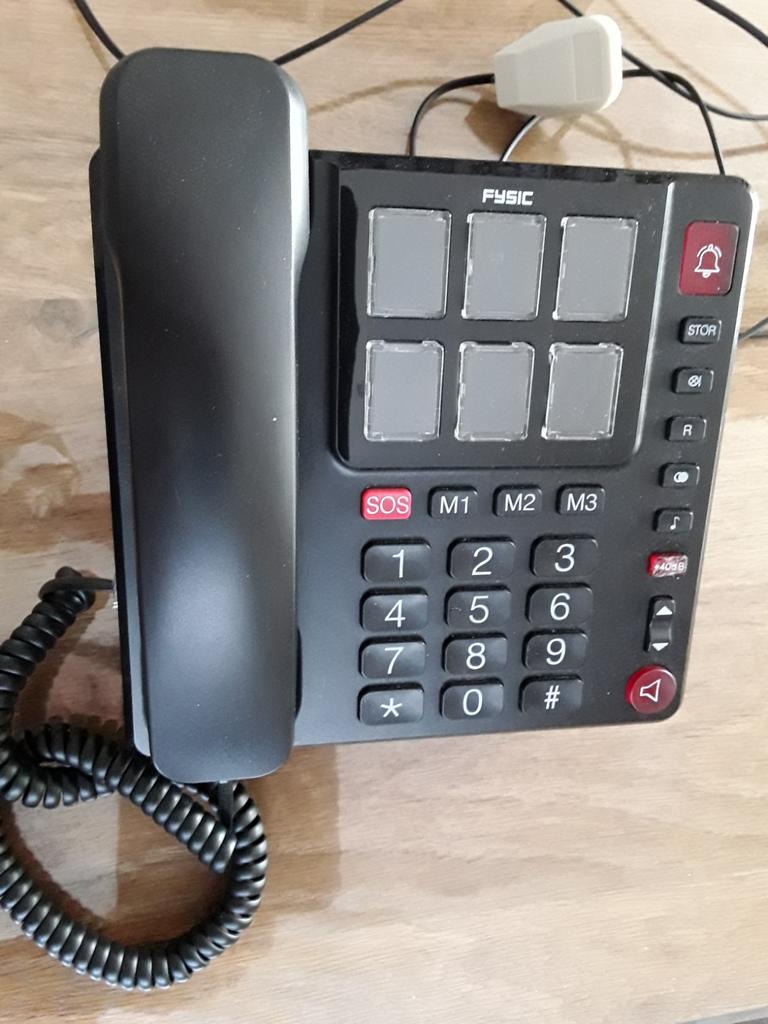 Telefoon voor slechtzienden, Ophalen