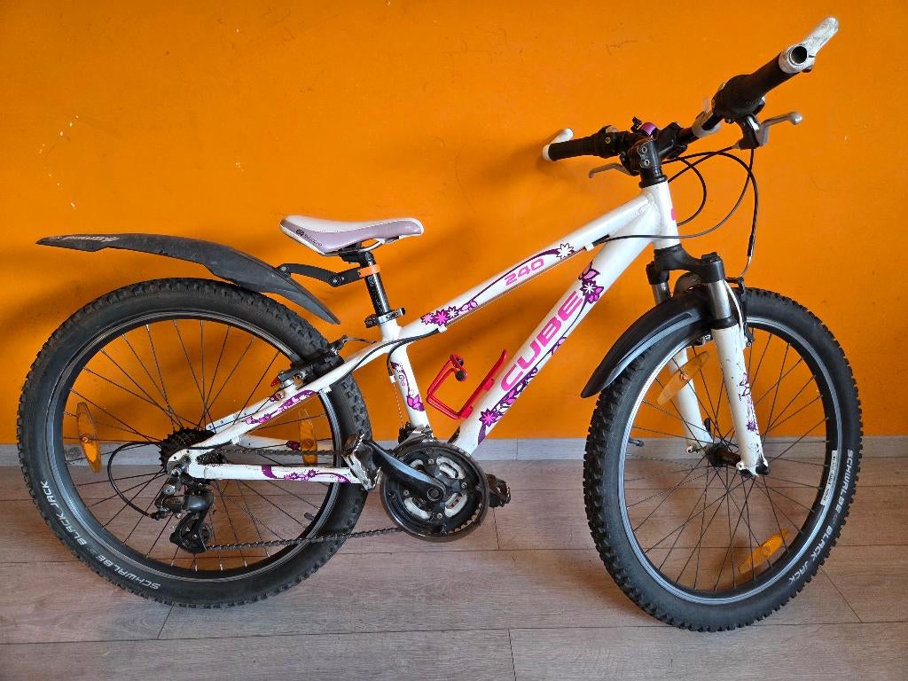 Cube 240 meisjesfiets 24inch, Fietsen en Brommers, Fietsen | Meisjes, Ophalen, Gebruikt, 24 inch