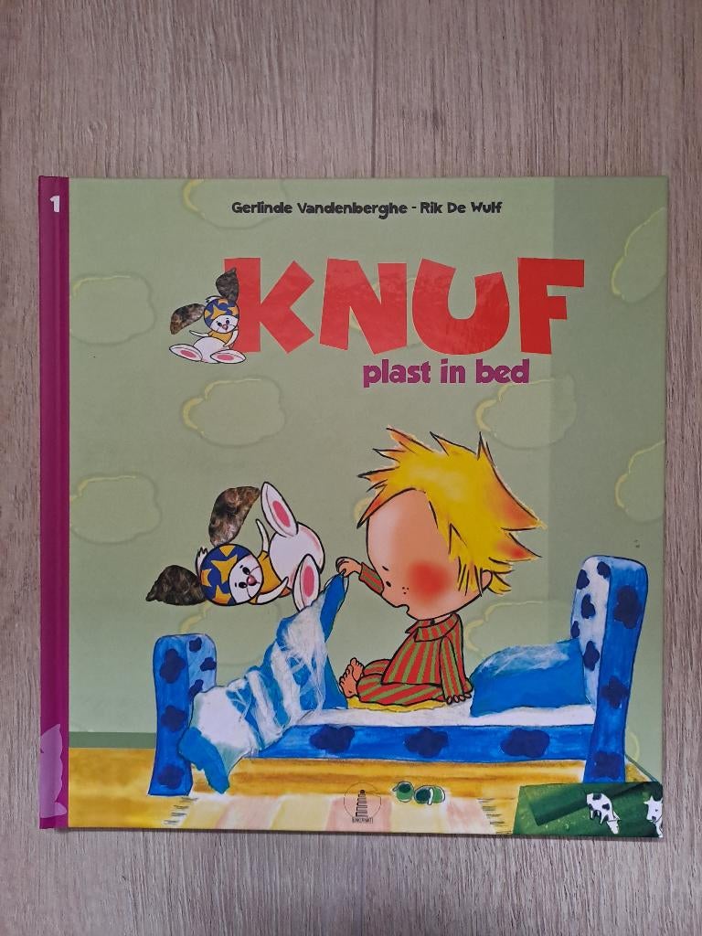 Boek : knuf plast in bed, Boeken, Ophalen of Verzenden, Zo goed als nieuw