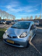 Toyota Aygo 1.0 2007 Grijs APK Jan 2027, Auto's, Voorwielaandrijving, Zwart, 4 stoelen, 68 pk