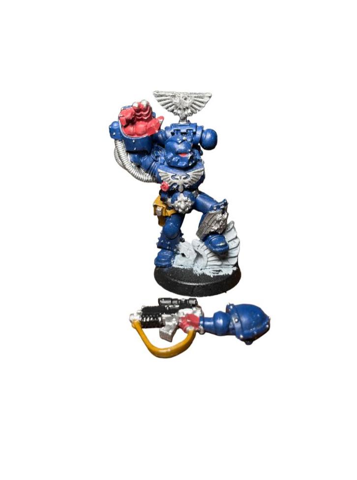 Warhammer 40K Space Marine Web Exclusive Sergeant Powerfist, Hobby en Vrije tijd, Wargaming, Zo goed als nieuw, Warhammer, Ophalen of Verzenden