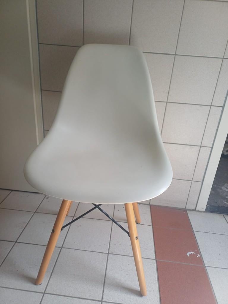 4 eetkamerstoelen wit, Huis en Inrichting, Stoelen, Ophalen, Kunststof, Gebruikt, Wit