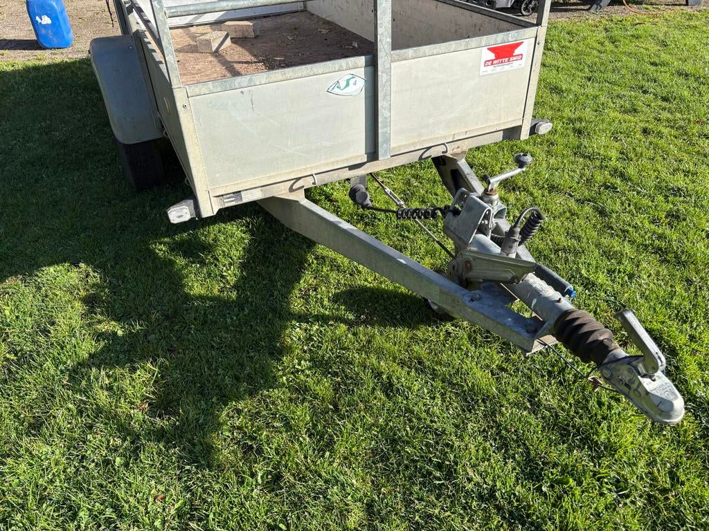 Hapert geremde aanhangwagen / bakwagen enkelasser, Ophalen, Gebruikt