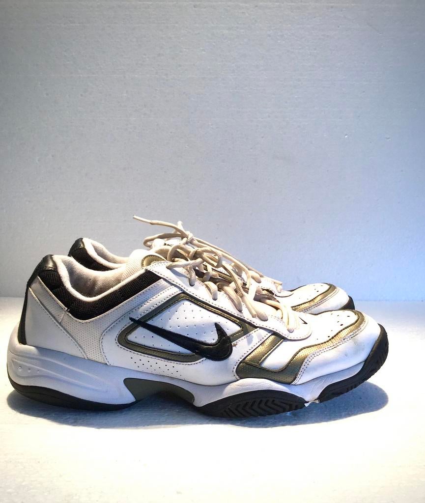 Nike Court XDR tennis squash sneakers sport schoenen wit 44, Sport en Fitness, Ophalen of Verzenden, Zo goed als nieuw