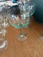 5 Vintage  wijn glazen mint groen, Verzamelen, Glas en Borrelglaasjes, Ophalen of Verzenden, Zo goed als nieuw, Overige typen