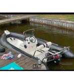 Zwarte rubberboot met console 30PK incl trailer, Watersport en Boten, Rubberboten, Gebruikt, Benzine, Minder dan 70 pk, Overige materialen