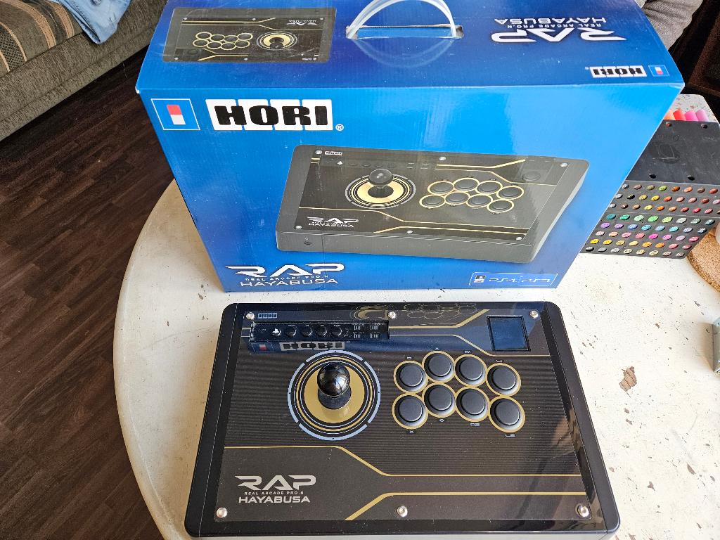 Hori RAP Hayabusa arcade stick, Computers en Software, Ophalen of Verzenden, Zo goed als nieuw, Hori
