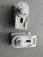 2x 
Voortent clip. Ideaal als vervanging of reserveonderdeel, Ophalen of Verzenden, Gebruikt