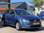Volkswagen Polo 1.2 TSI Comfortline 5 Drs / Navi / Cruise /, Stof, 4 cilinders, Met garantie (alle), Blauw