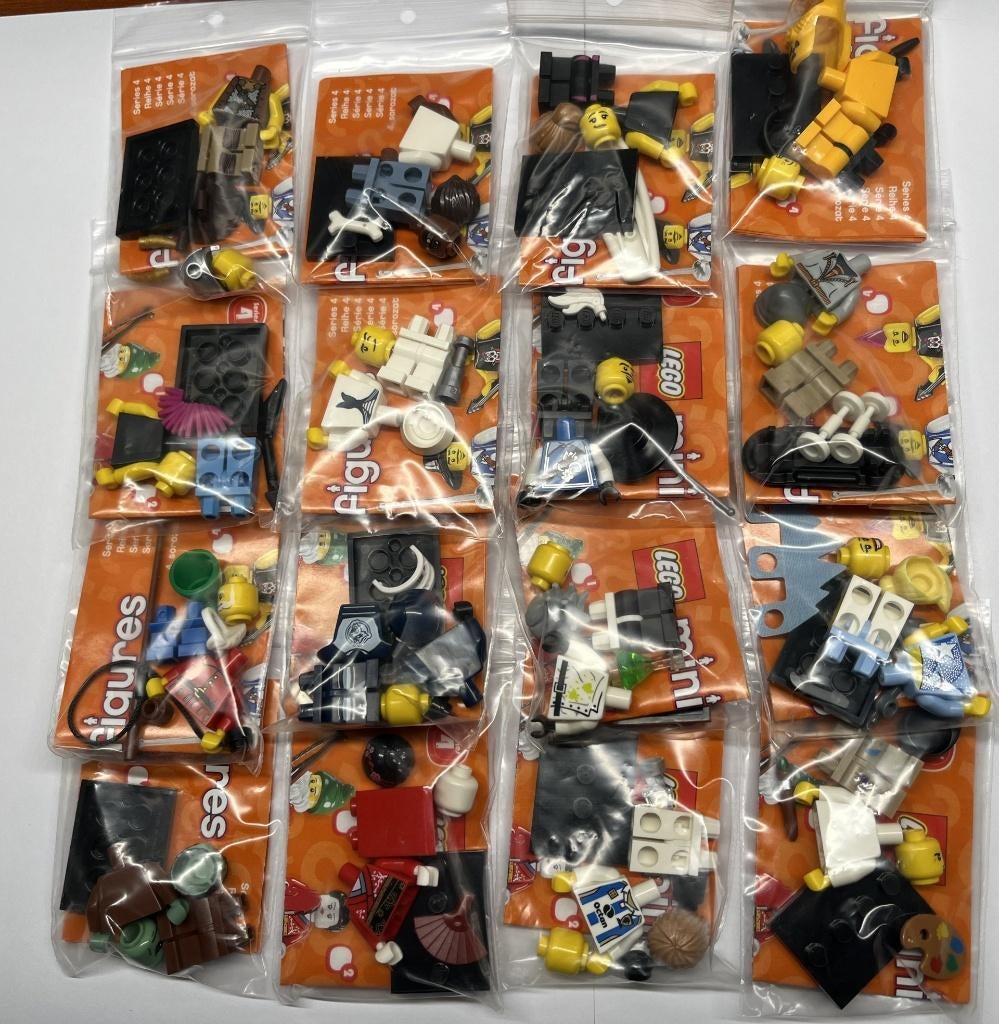 Lego 8804 Collectible Minifigures, Series 4, Kinderen en Baby's, Speelgoed | Duplo en Lego, Ophalen of Verzenden, Nieuw, Complete set