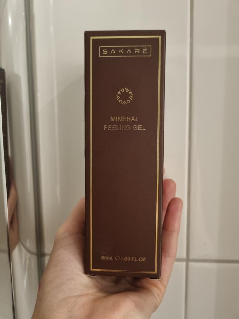 Sakare Minerale Peeling Gel - Nieuw in doos, Ophalen