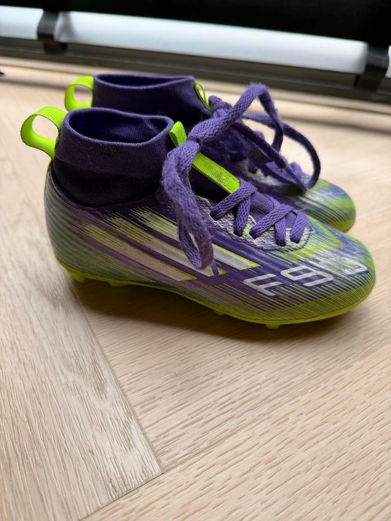 Adidas F50 League MG Kids Voetbalschoenen Paars/Groen, Sport en Fitness, Voetbal, Maat XS of kleiner, Ophalen, Zo goed als nieuw
