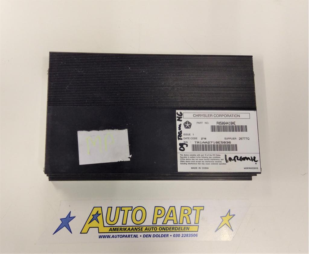 Dodge Ram 1500 2009-2012 versterker, Gebruikt, PO Box 21-8004 | Auburn Hills, MI 48321-8004, Amerikaanse onderdelen, Ophalen of Verzenden