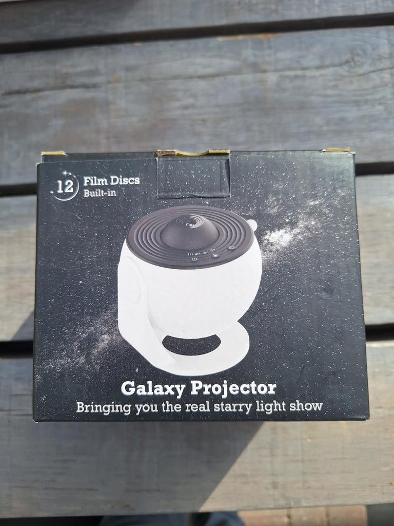 Galaxy Projector met 12 filmdiscs - Nieuw in doos, Huis en Inrichting, Lampen | Overige, Ophalen, Nieuw, Modern, Sterrenhemel, Sfeervol