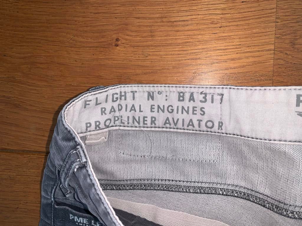 PME Legend BARE METAL jeans maat 35/34 zgsn, Kleding | Heren, Ophalen of Verzenden, Zo goed als nieuw, Grijs, Overige jeansmaten