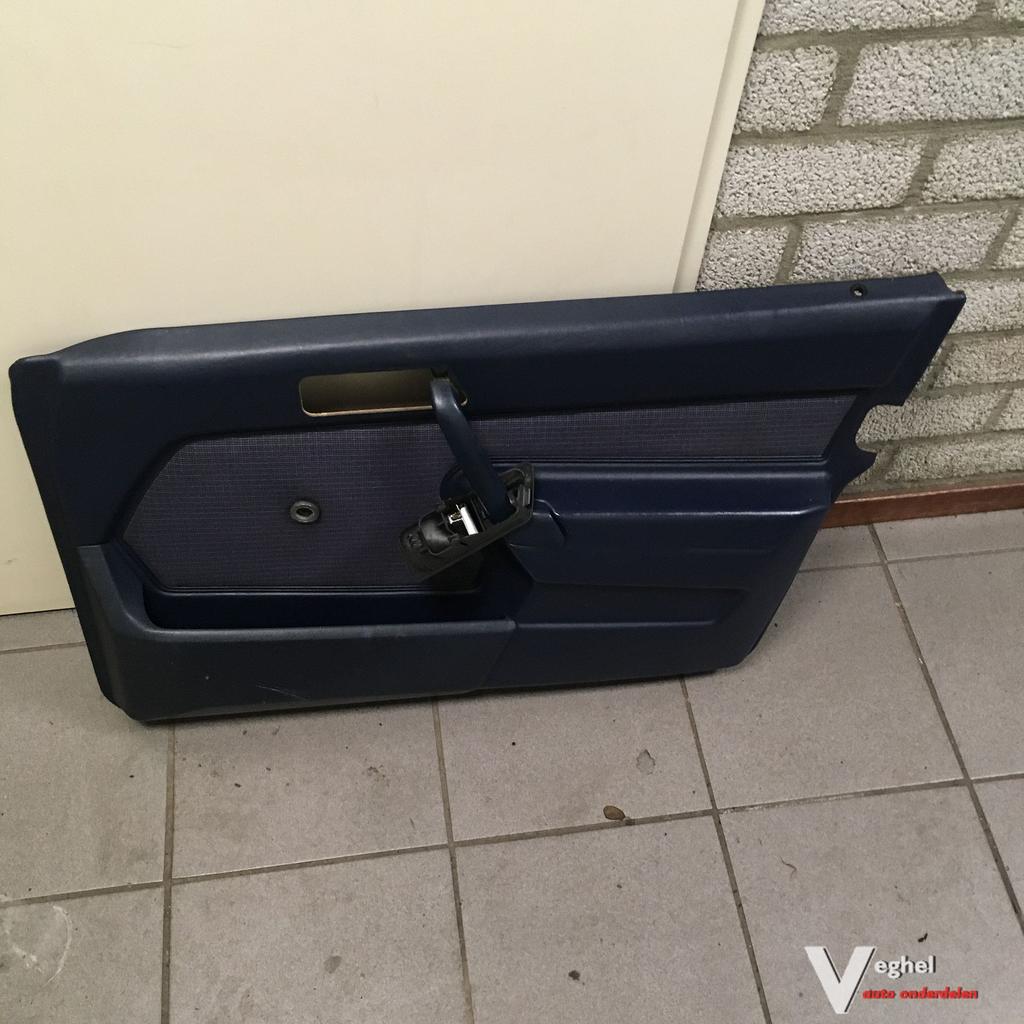 Mercedes W201 1985 Deurpaneel Rechtsvoor, Ophalen, Gebruikt, -, -