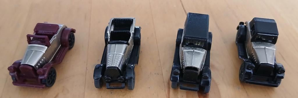 Ferrero / Kindersurprise - 4 Metalen oldtimers (1995), Ophalen of Verzenden, Zo goed als nieuw