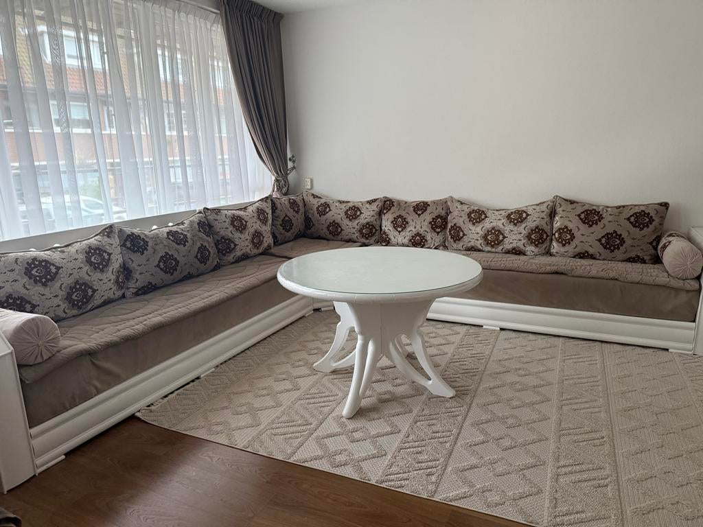 Marokkaanse hoekbank sedari - Goede staat, Huis en Inrichting, Banken | Bankstellen, Ophalen, Gebruikt, 100 tot 125 cm, Hoekbank