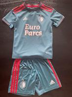 Feyenoord Voetbaltenue maat 128, Ophalen of Verzenden, Zo goed als nieuw, Jongen, Sport- of Zwemkleding