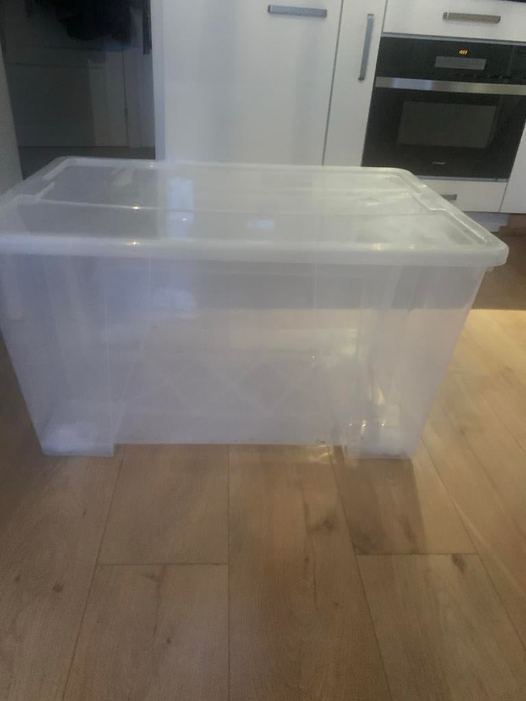 Grote plastic opbergbak op wieltjes (130L), Ophalen, Kunststof, Gebruikt, 50 tot 100 cm