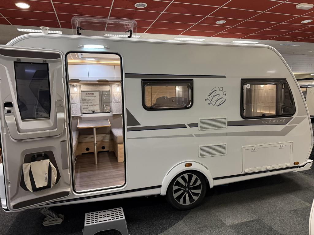 KNAUS SUDWIND 60 YEARS 420 QD VASTBED ZITJE MOVER LUIFEL, Schokbreker, Overige typen, Bedrijf, Treinzit