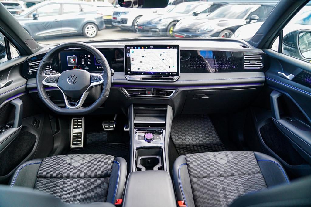 Volkswagen Tiguan 1.5 eTSI R-Line Edition | 360 camera | Mas, 1498 cc, Zwart, 4 cilinders, 150 pk