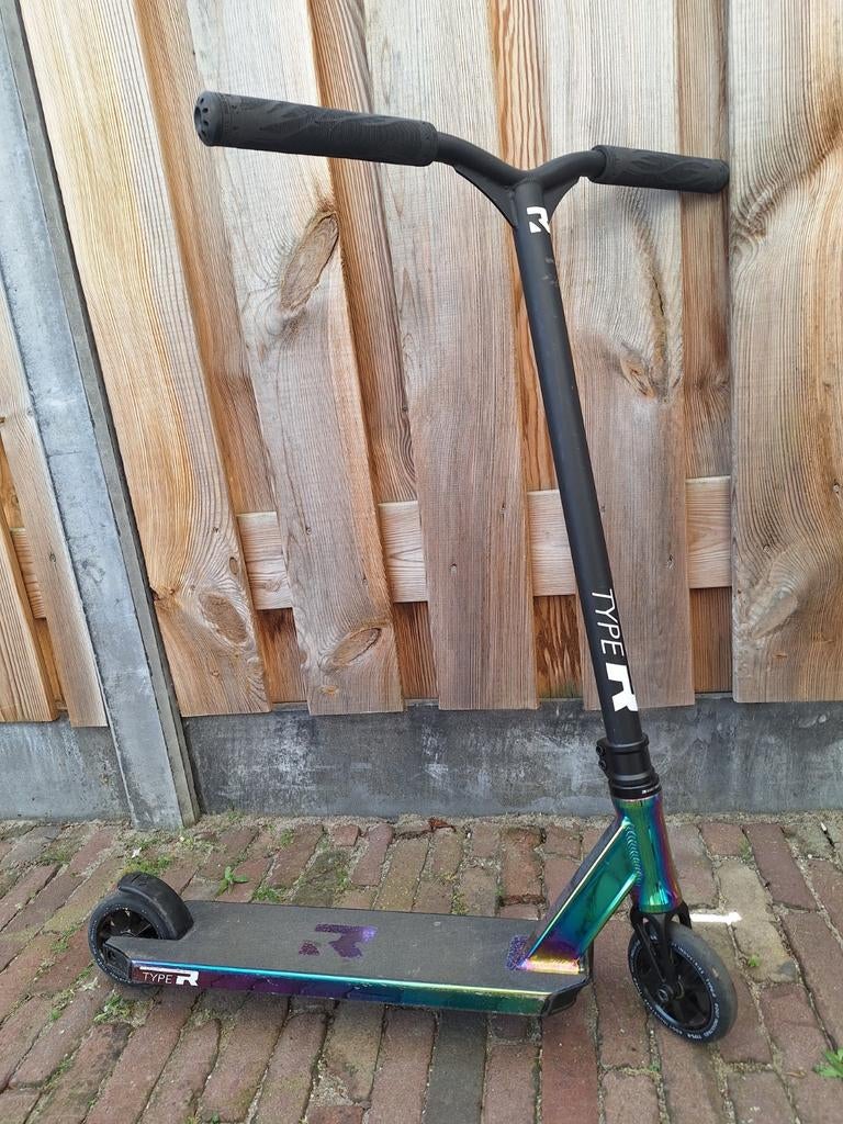 Stuntstep Type R - Zo goed als nieuw, Fietsen en Brommers, Steps, Ophalen of Verzenden, Zo goed als nieuw, Gewone step