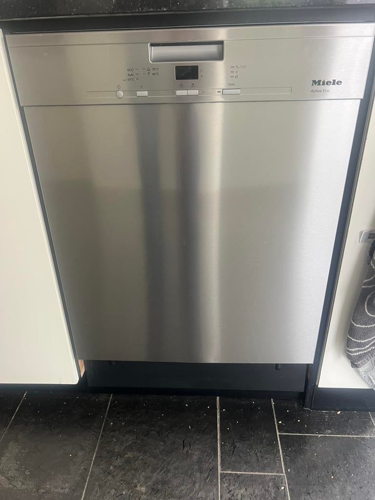 Inbouw Vaatwasser Miele, Ophalen, Gebruikt, Minder dan 85 cm, Inbouw