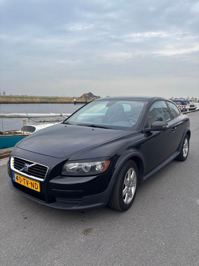 Volvo C30 1.8 2007 Zwart, Auto's, Voorwielaandrijving, 1227 kg, 4 cilinders, 4 stoelen