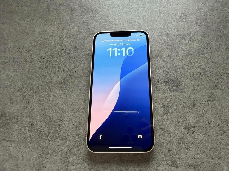 Iphone 13 128GB kleur wit - geen beschadigingen, Telecommunicatie, Mobiele telefoons | Apple iPhone, Ophalen