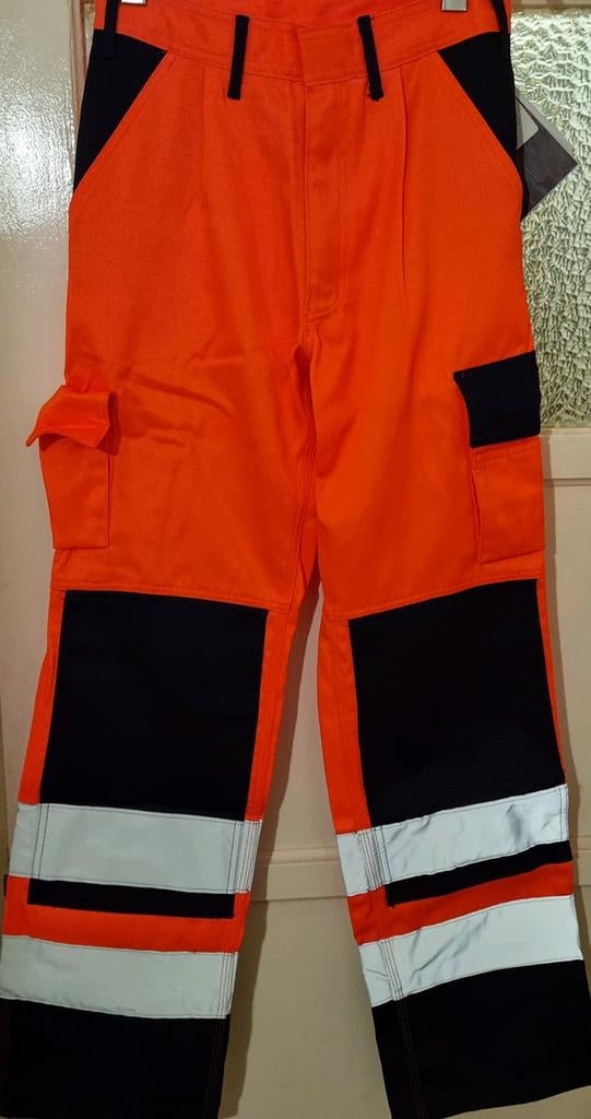 Format oranje reflecterende werkbroek maat 44, Tuin en Terras, Werkkleding, Format, Nieuw, Kinderen, Ophalen of Verzenden